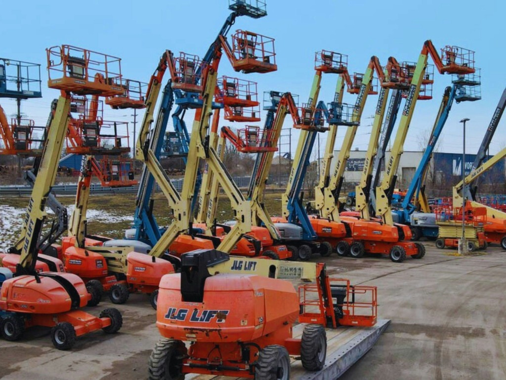 HEAVY EQUIPMENT RENTAL